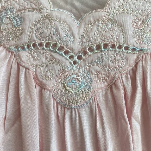 Vintage Vanity Fair Full Length Nightgown Deadstock Pastel Pink M - Picture 2 of 8